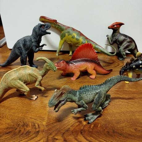 Krásne veľké dinosaury 10ks - super stav,