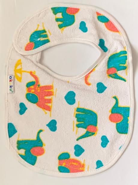 Akuku malý froté podbradník slony 19x14cm, akuku