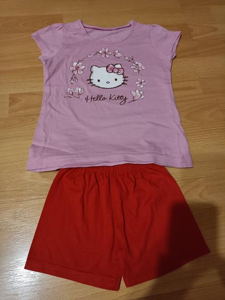 Dievčenské pyžamo, 