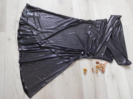 Šaty krástke pružné do leskla 40v, m, m