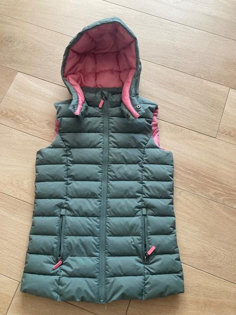 Zateplená vesta 140/146 top stav, bonprix,146