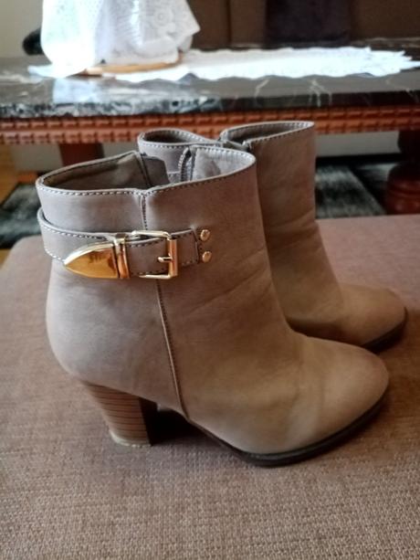 Kotníkové čižmičky, 36