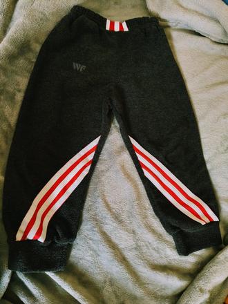 Teplé tepláky, 116