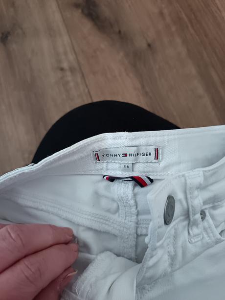 Kraťasy hilfiger a next, tommy hilfiger,116