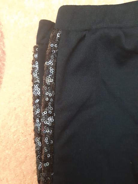 Nohavicove leginy, idexe,104