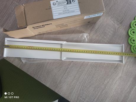 Oddelovac do zasuviek, 