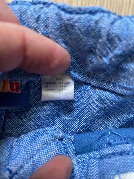 Krátke nohavice, lupilu,104