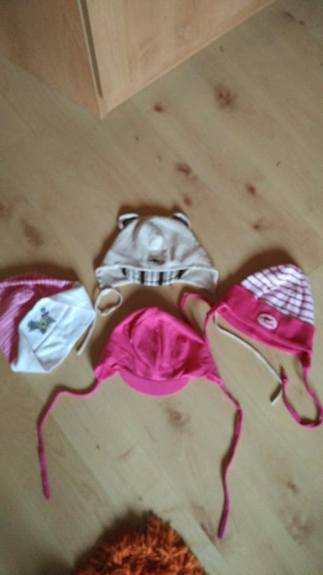 Čiapky na jesen, rada,68