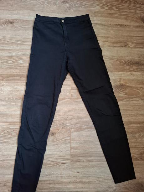 Damske rifle, bershka,36