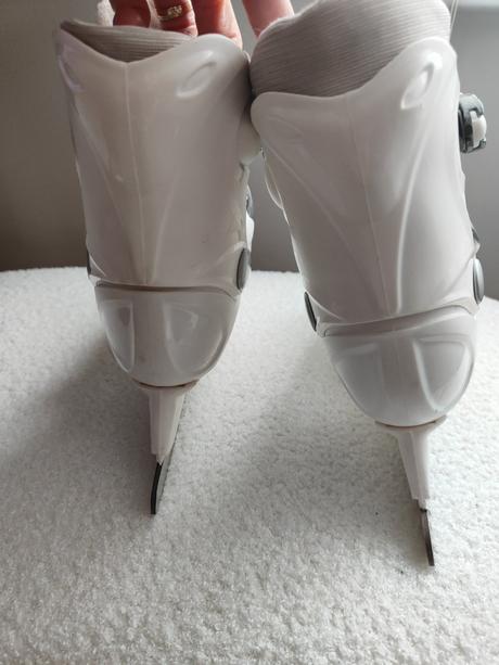 Dievčenské korčule 31-34, 31