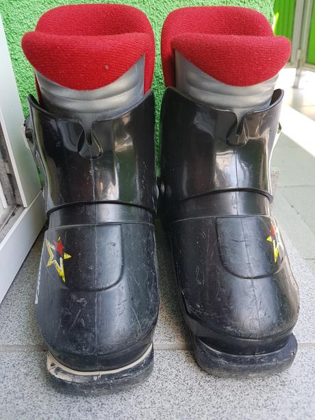 Lyžiarky, rossignol,21