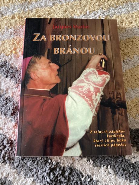 Za bronzovou bránou martin jacques (2000), 