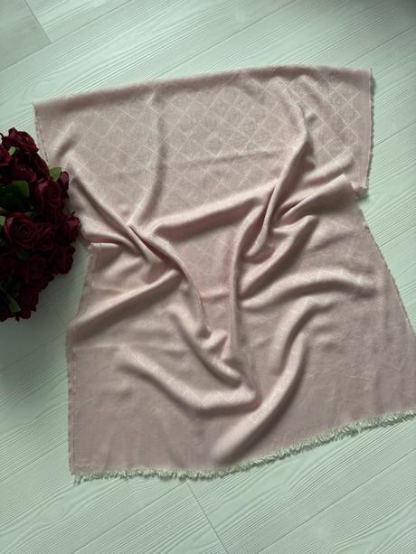 Gucci - hodvábny šál, 