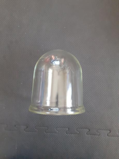 Socialistické sklenené tienidlo na vonkajšiu lampu, 