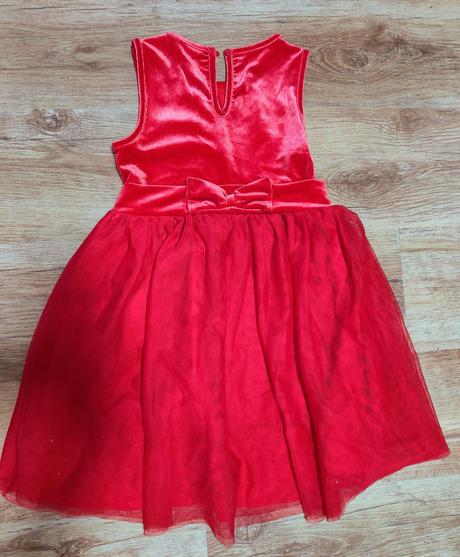 Šaty na vianoce, pepco,134