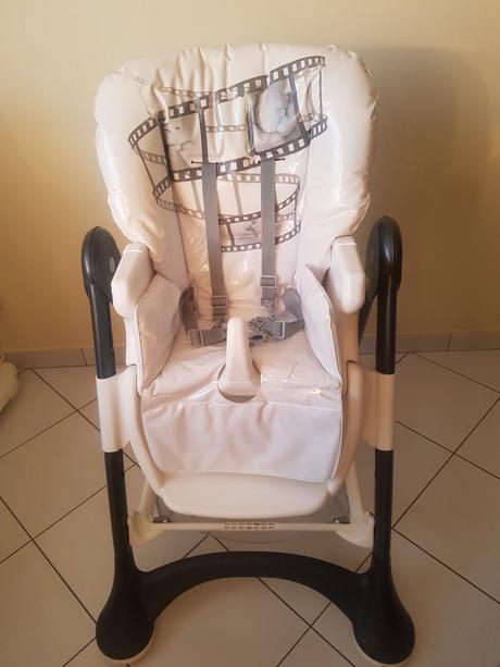 Jedálenská stolička zn. cam, cam