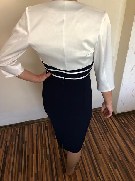 Spoločenské šaty, m