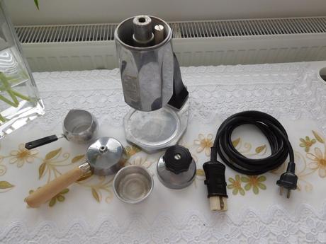 Art deco maďarský ftm unipress chrómový,, 