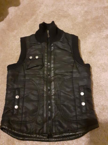 Vesta amisu, amisu,m