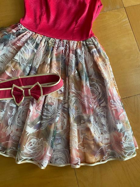 Spolocenske saty, xs