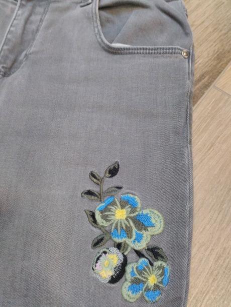 Vyšívané rifle, reserved,146