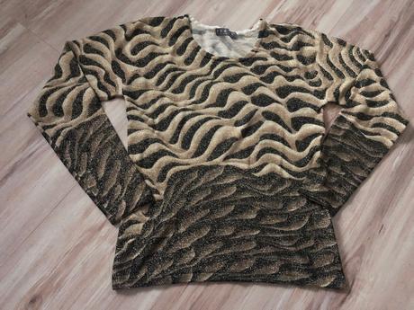 Sveter, s