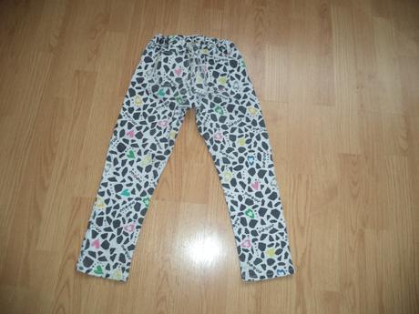 Čierno-bielo-farebné rifle gapkids, 122, gap,122