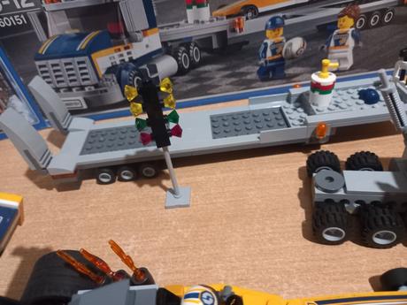Lego city 60151 ťahač a formula, 
