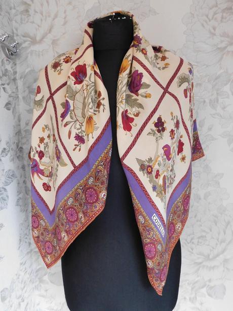 Codello kvalitná luxusna hodvabna elegantná šatka, xl