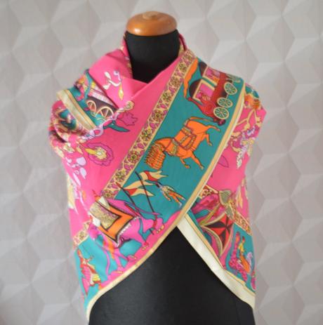 Veľká vzorovaná šatka, 40 percent hodváb, xxl
