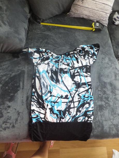 Krásne flitrované tričko m, m