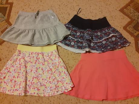 Sukničky c.104/110, 110