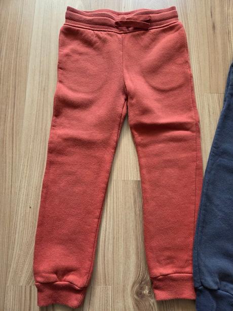 2x tepláky, h&m,116