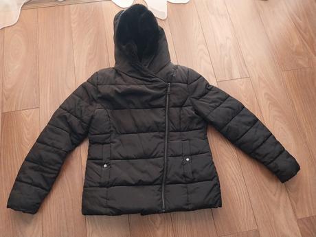 Krásna teplá bunda, 40