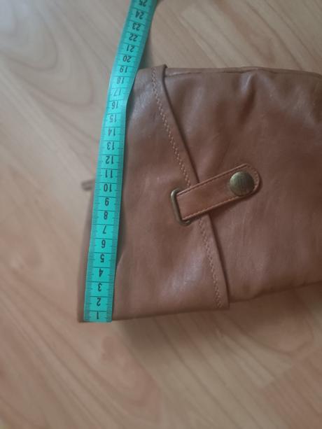 Čižmy 36, clara barson,36