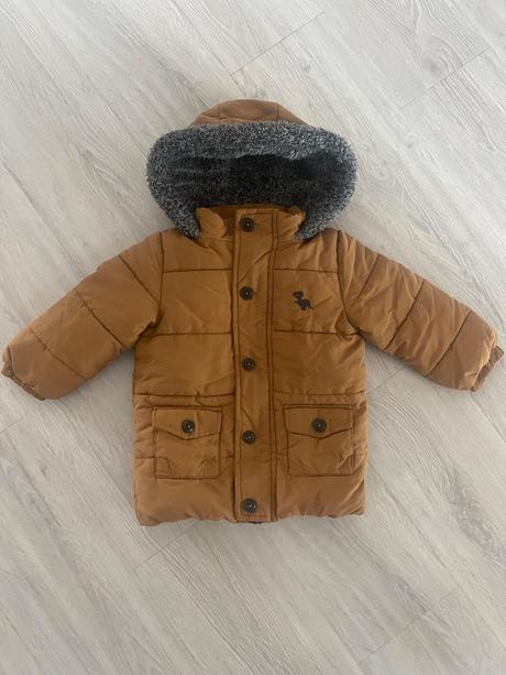 Zimna bunda, f&f,86