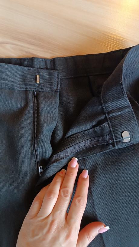 Elegantné nádherné nohavice zn. bhs, bhs,158