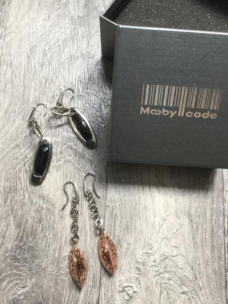 2 x mooby code nausnice,