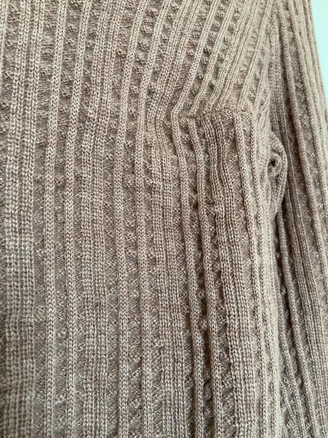 Vlnený štrikovaný sveter, xs