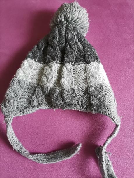 Čiapka na zimu s brmbolcom 86/92, lupilu,92