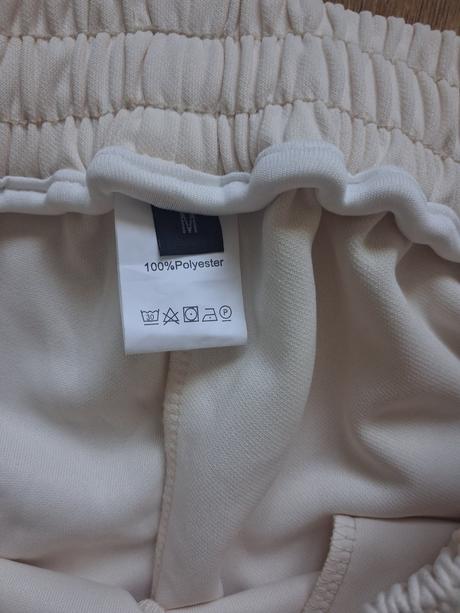 Damsky komplet, m