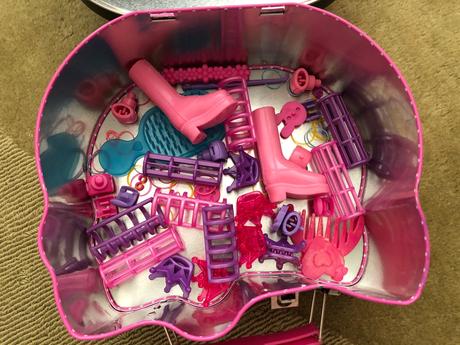 Bábika s úpravou vlasov, 