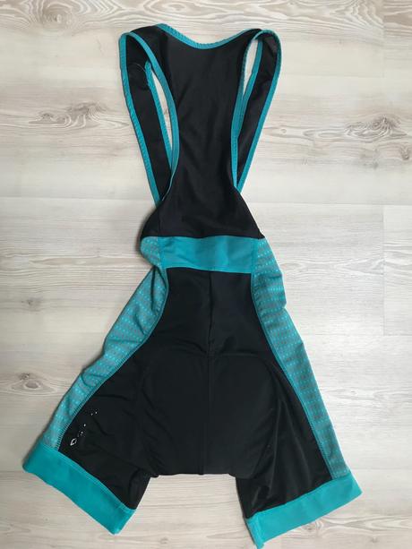 Cyklisticke nohavice, 32