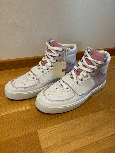 Nové hogl dámske kožené tenisky, 40