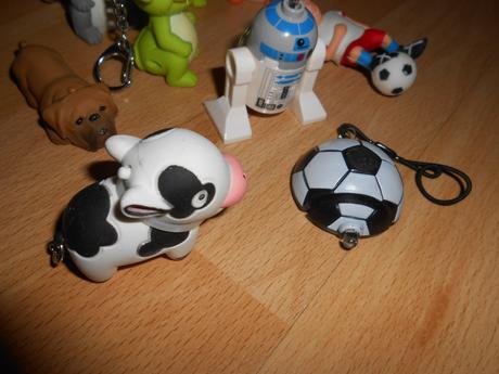 Rôzne prívesky-svetlo,zvuk,