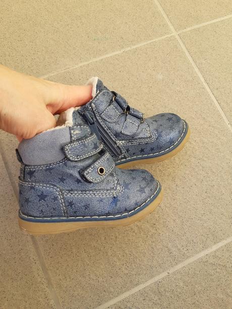 Zimne topanky, nelli blu,20