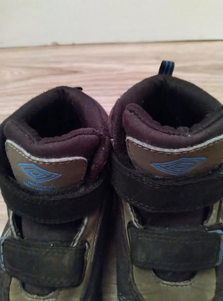 Chlapcenske topanky, umbro,32