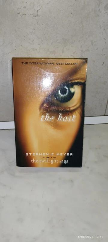 Stephenie meyer - the host,