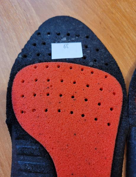 Vložky do topanok 39, geox,39