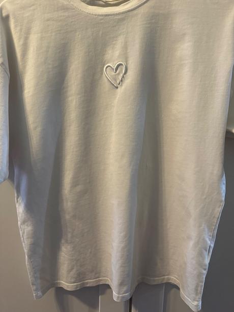 Tričko so srdieckom, reserved,164